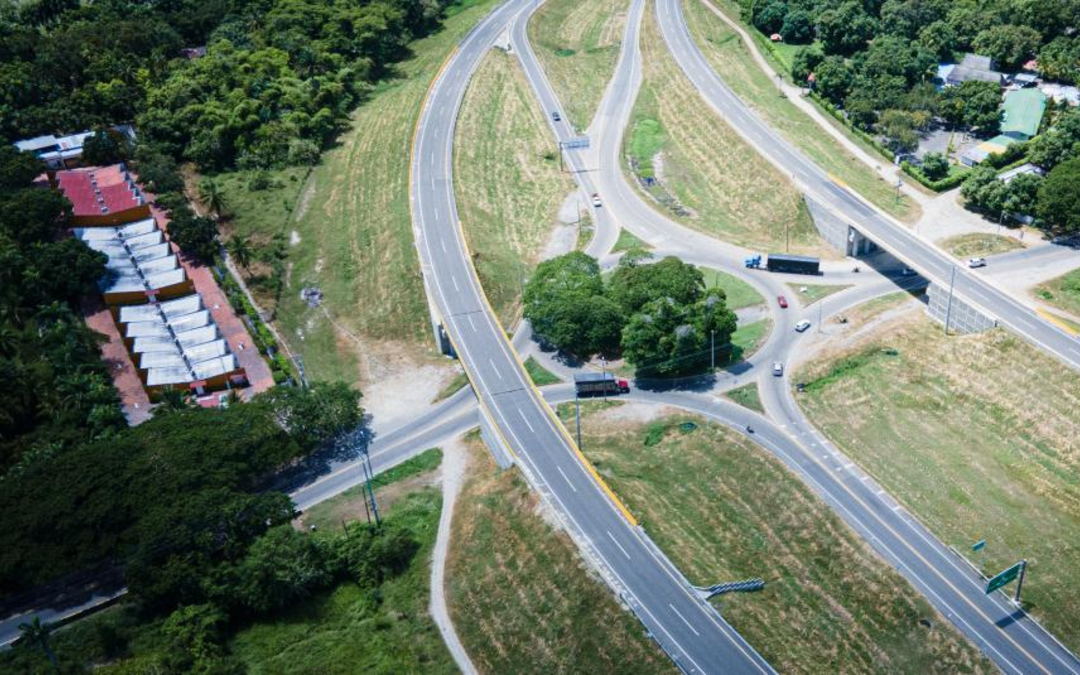Infraestructura Global: Inversión Récord, Transformación Tecnológica y los Desafíos Pendientes de América Latina